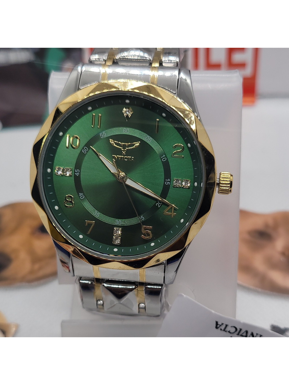 451 Invicta Men's Quartz Analog Green Dial Two-Tone SS Bracelet Watch w/ Box